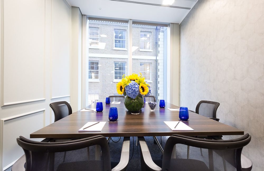 6 Bevis Marks_Meeting room