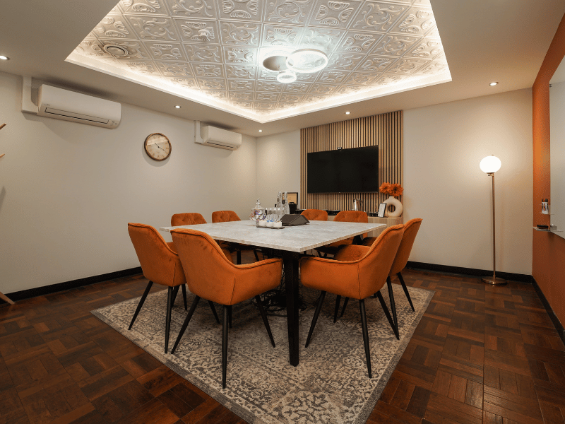 4. 57 Southwark Street Boardroom