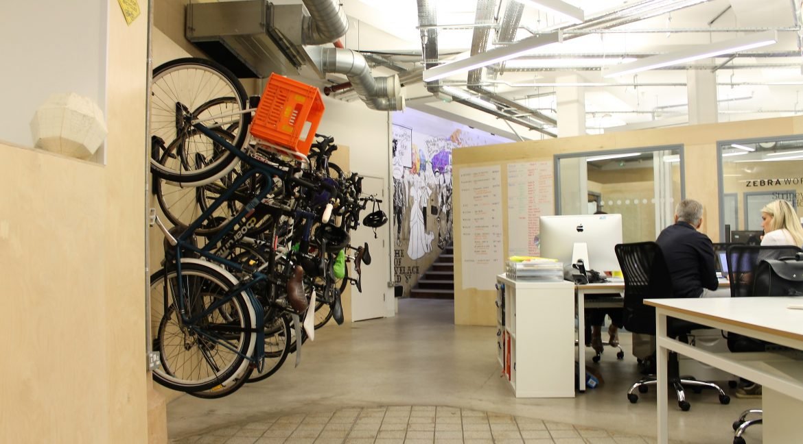 Eagle House - Bike racks