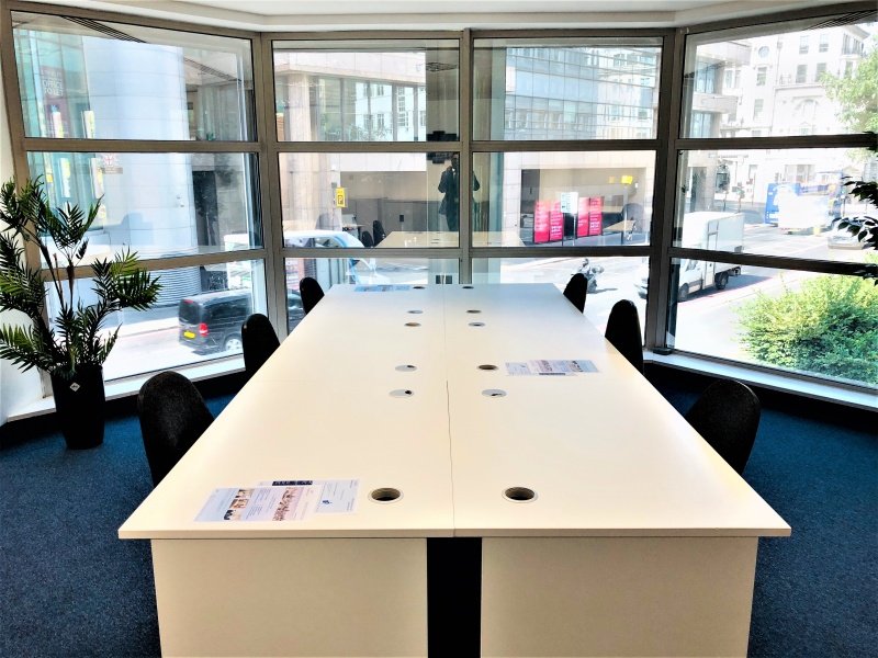 Dowgate Hill House - Office space