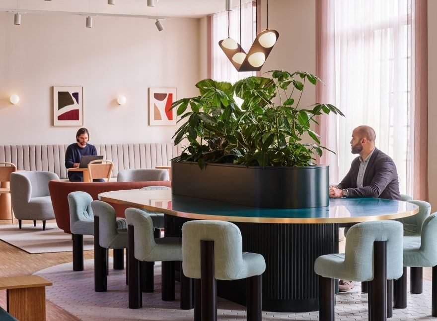 222 Regent Street Lounge