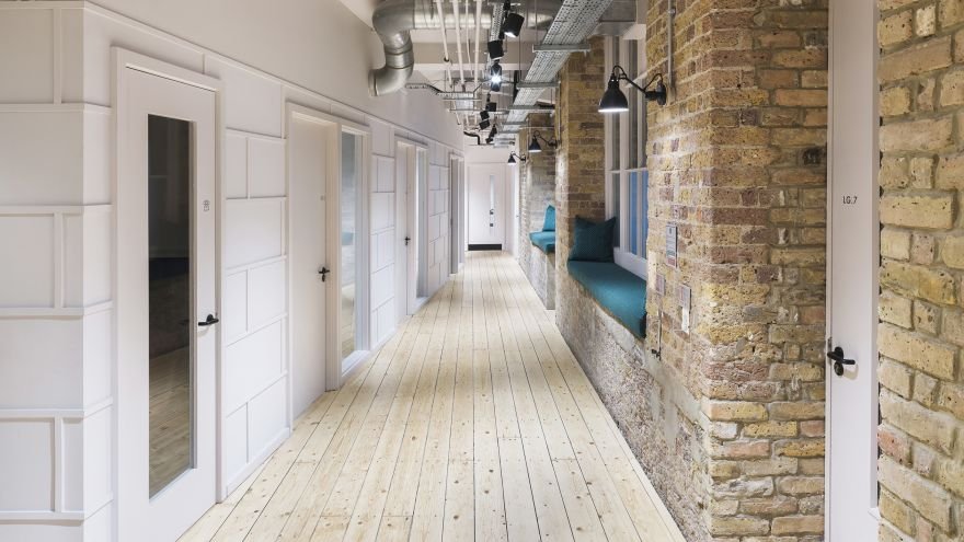 24 Greville Street Focus booths