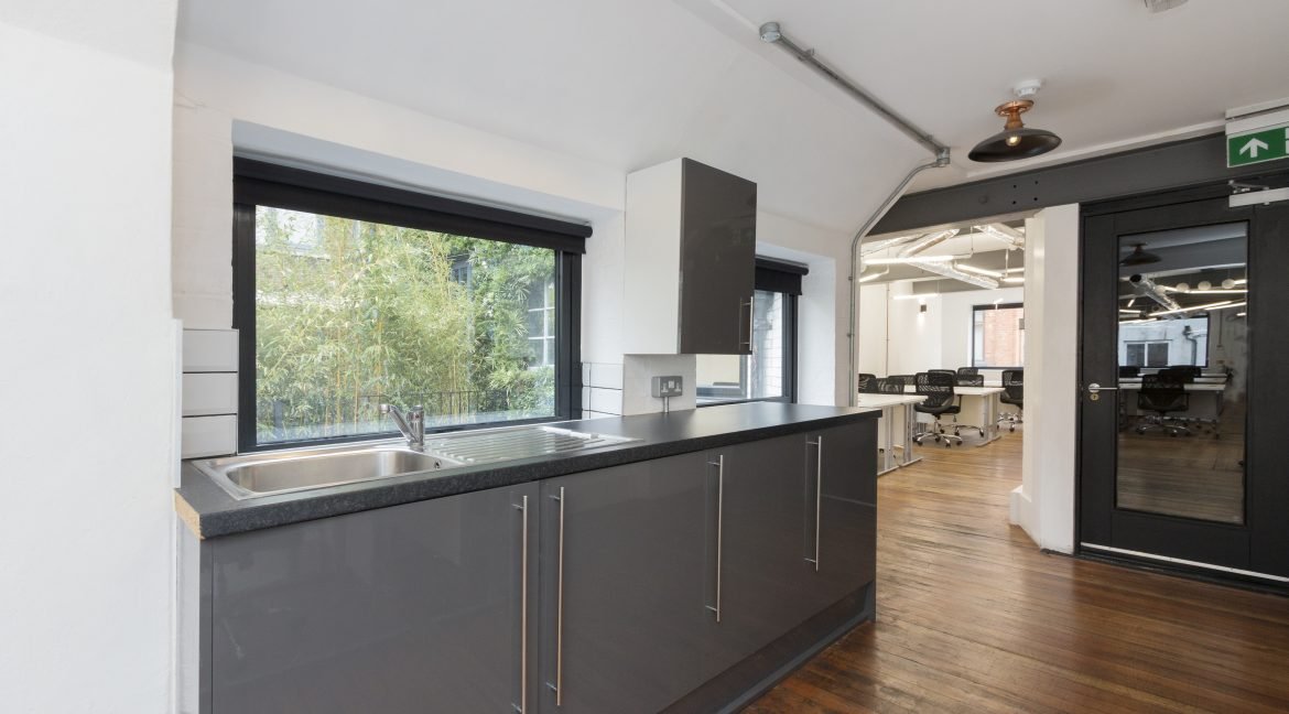 51 Hoxton Square, N1 Kitchen