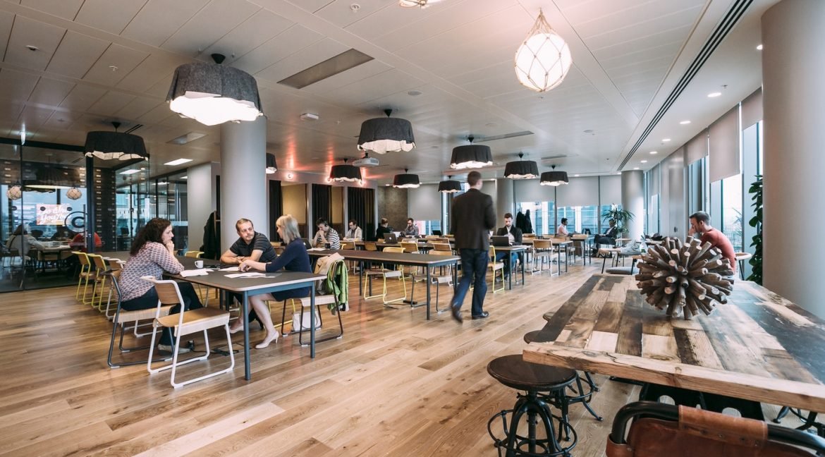 22 Upper Ground hot desking