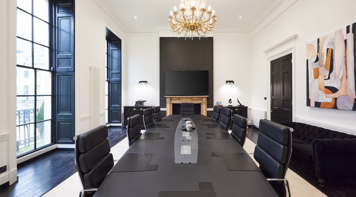 39 Fitzroy Square boardroom2