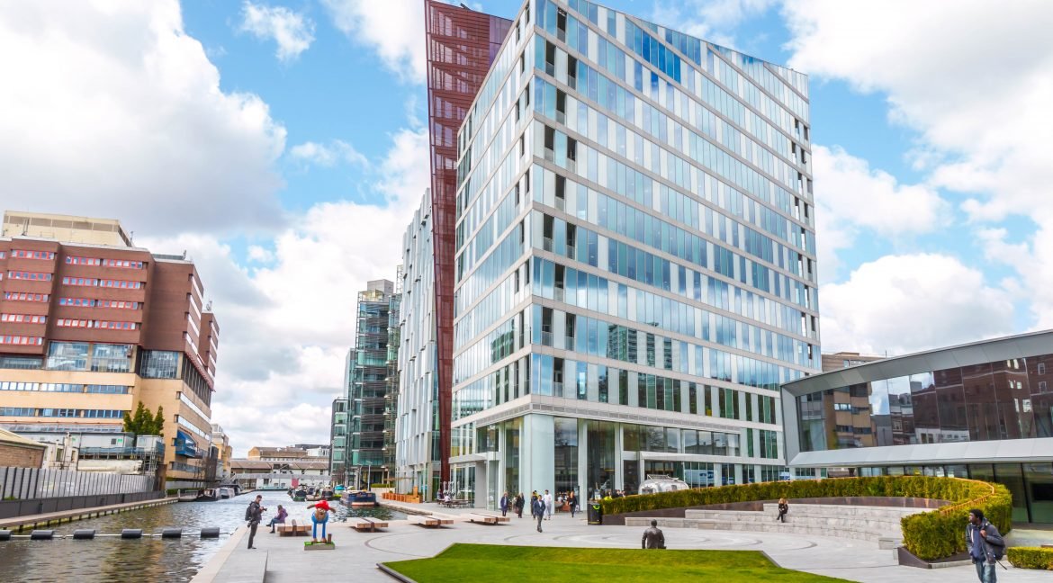 5 Merchant Square external