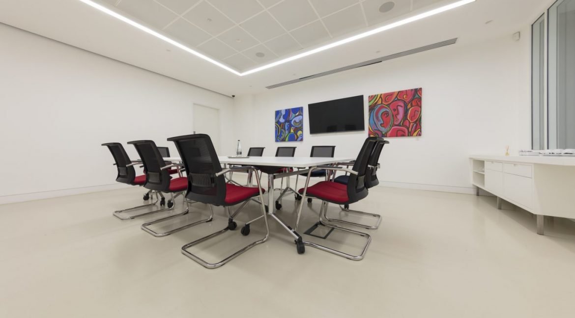 1 Paris Garden meeting room