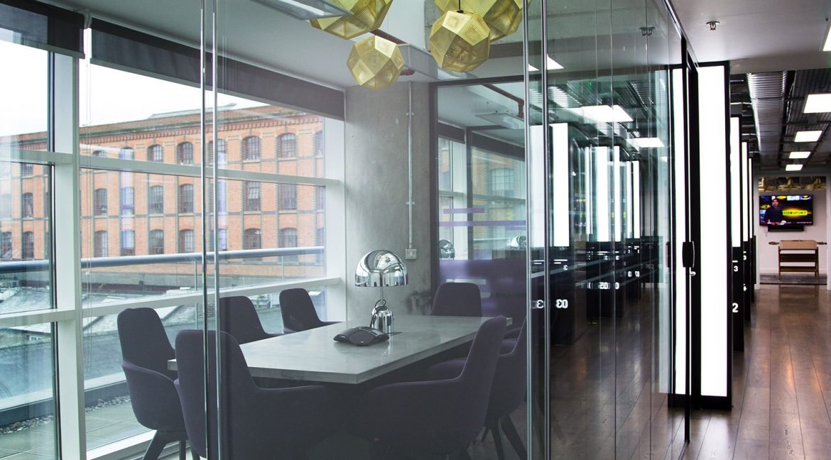 Triangle Boardroom