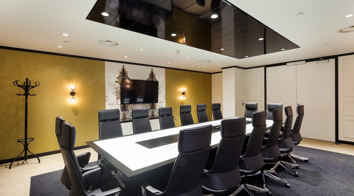 10 Brick Street Meeting Room (5)
