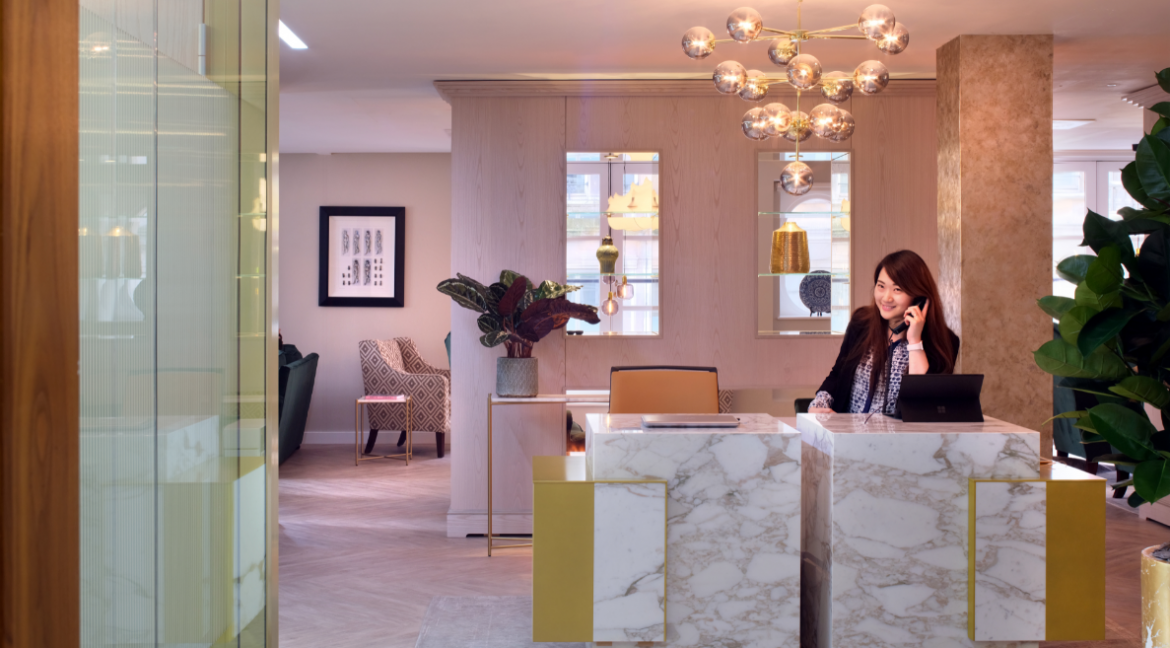 13 Hanover Square Reception