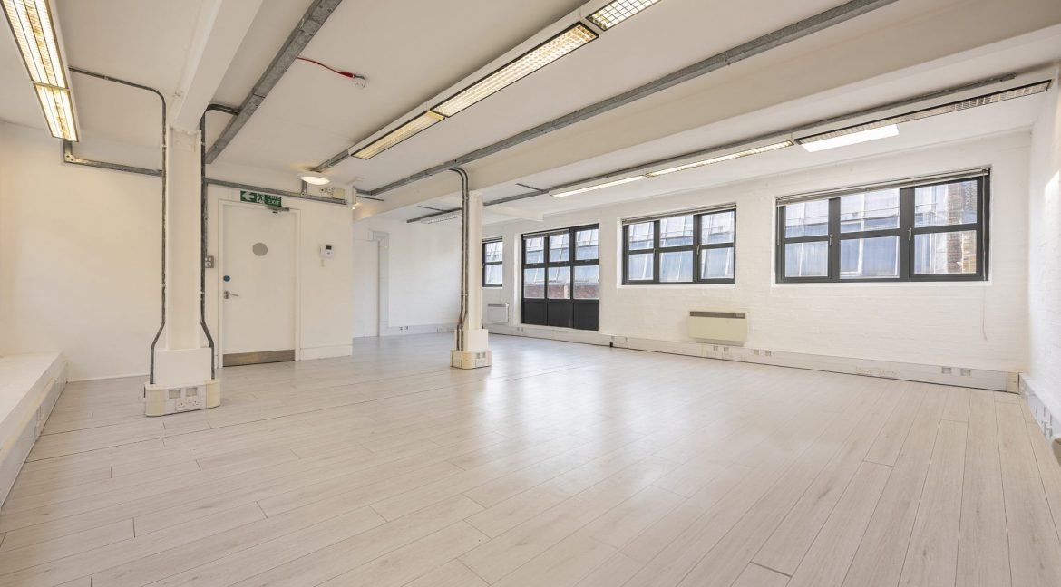 18-20 Huntsworth Mews blank canvas office