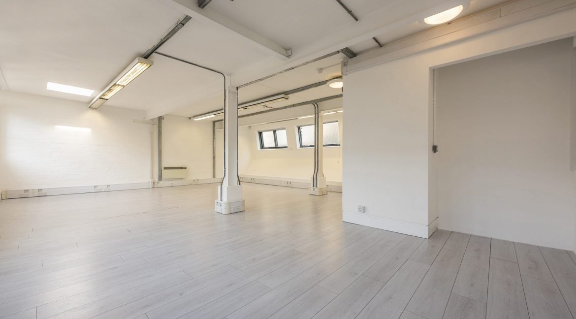 18-20 Huntsworth Mews managed office space
