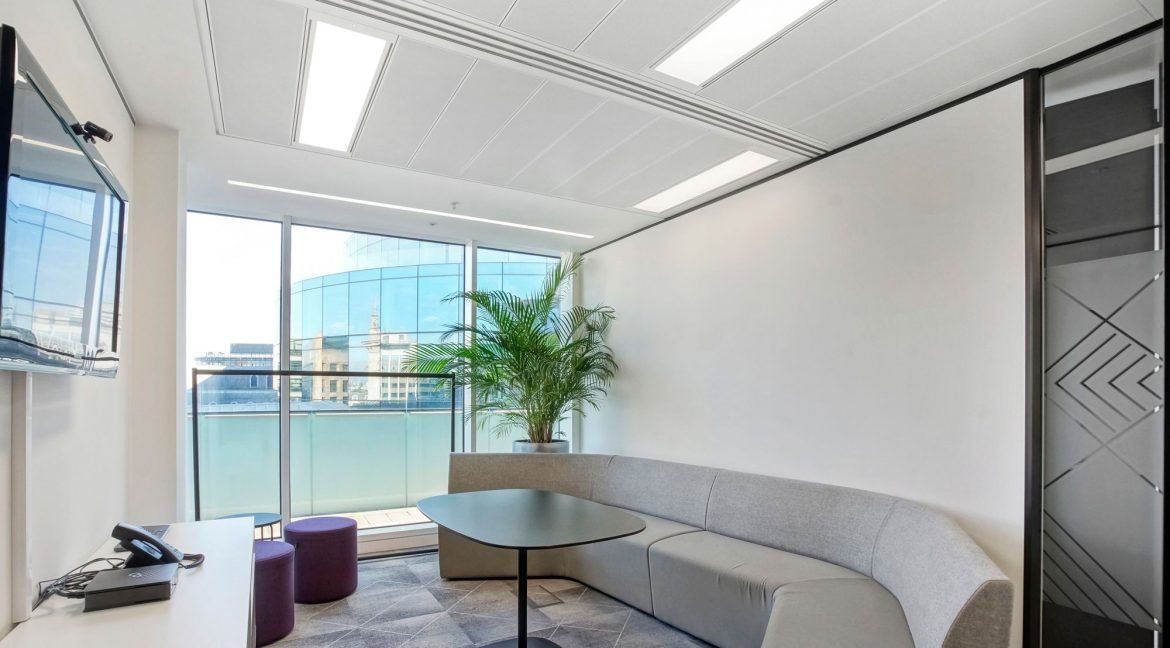 20 St Andrew Street conference room