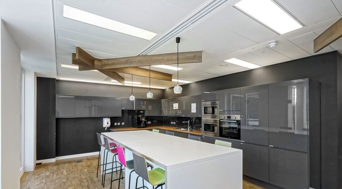 20 St Andrew Street kitchen
