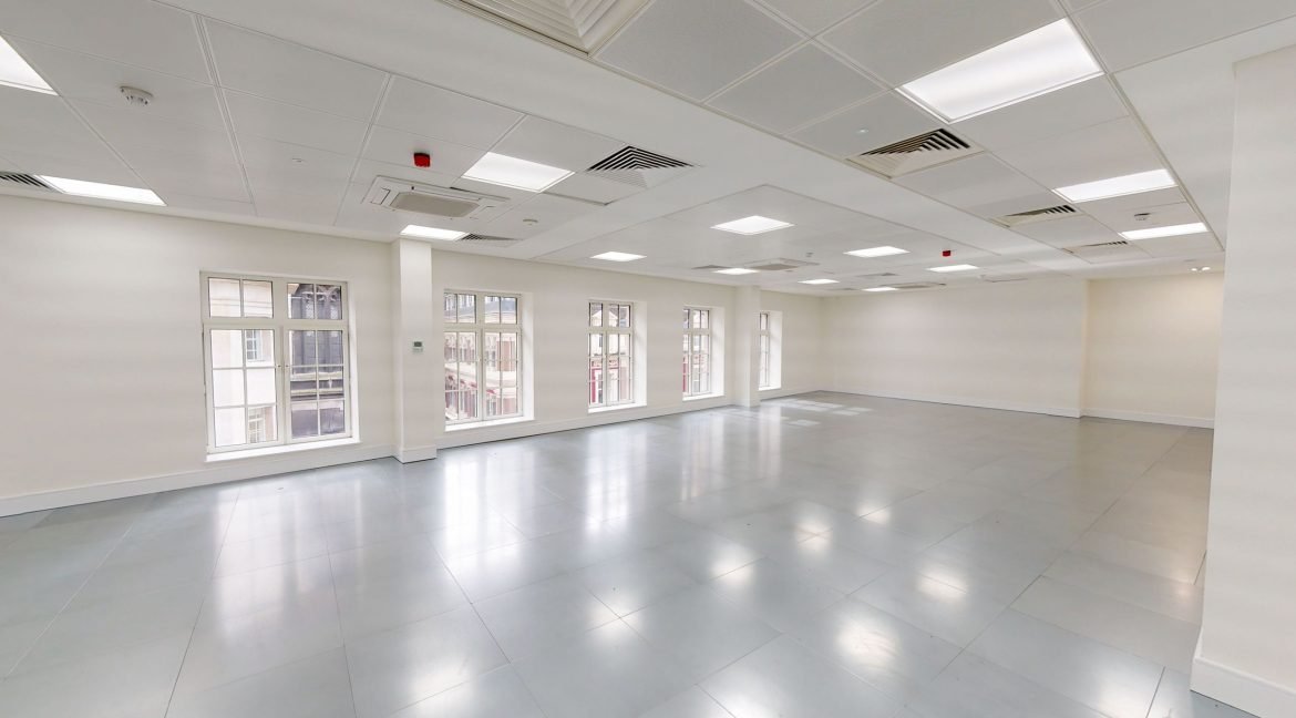 77 Cornhill blank canvas office space2