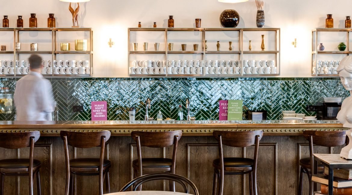 9 Appold Street bar