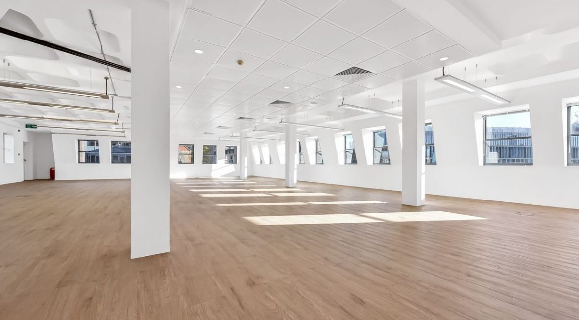 99 Charterhouse Street 5th floor 3