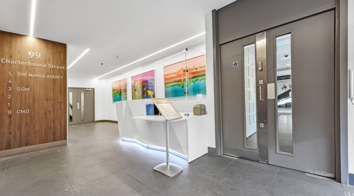 99 Charterhouse Street Reception