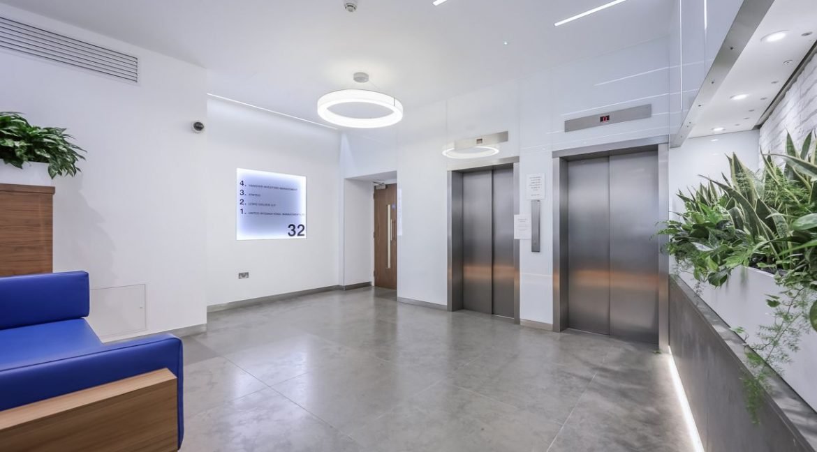 32 Wigmore Street lifts