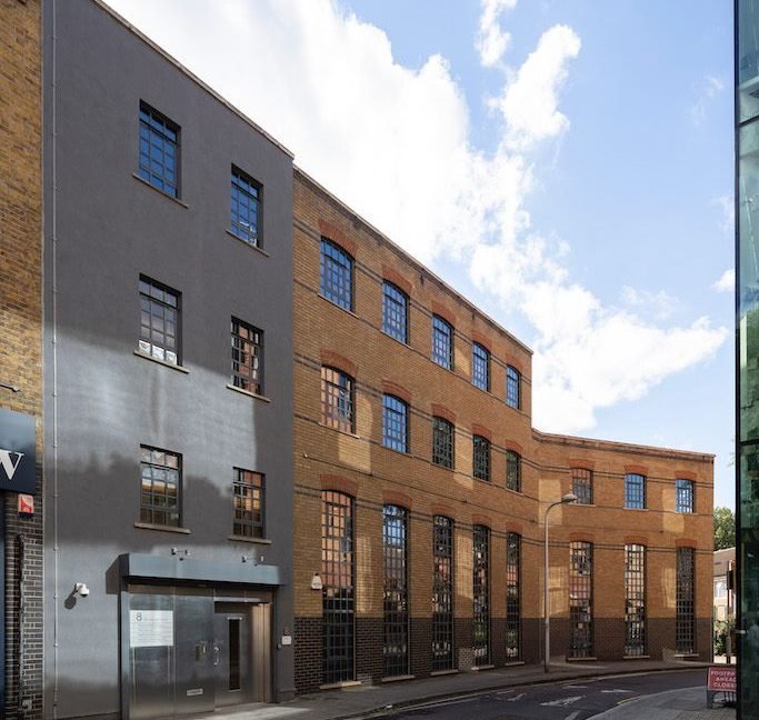 8 Boundary Row exterior