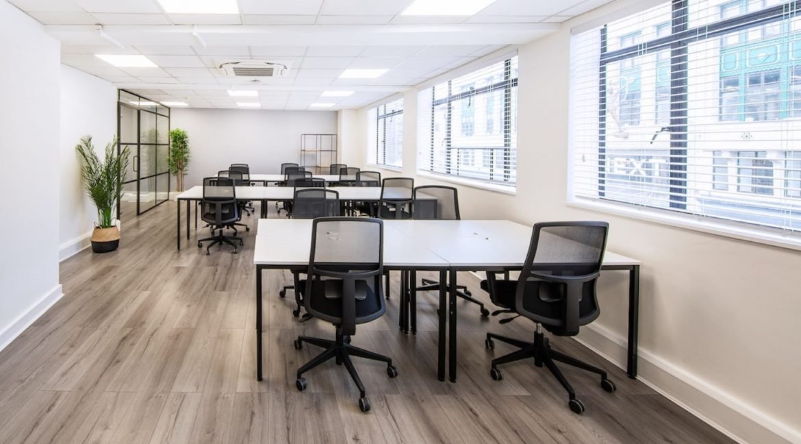 129 Oxford Street open plan office