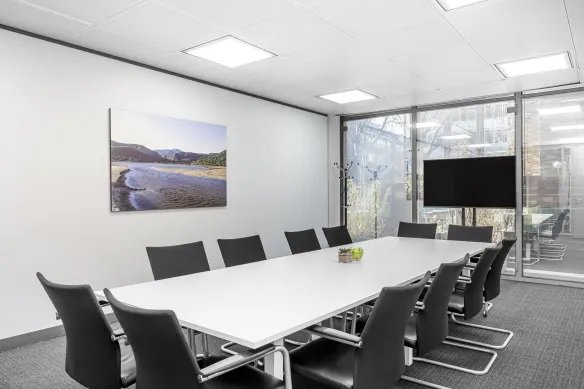 85 Tottenham Court Road boardroom