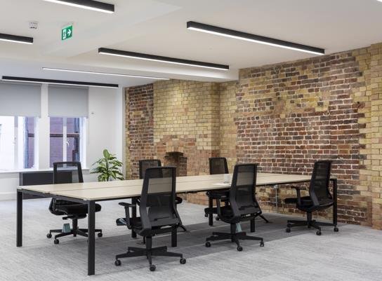 High Holborn desks