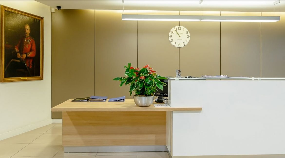 4 St Dunstans Hill reception