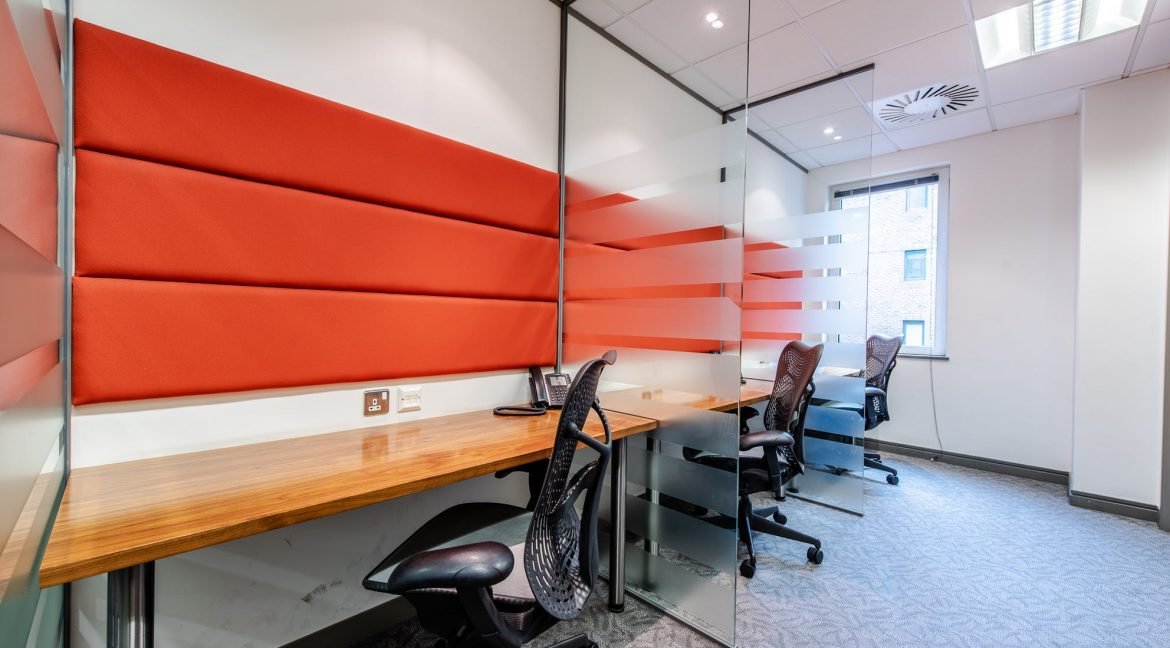 E14 Hot desking