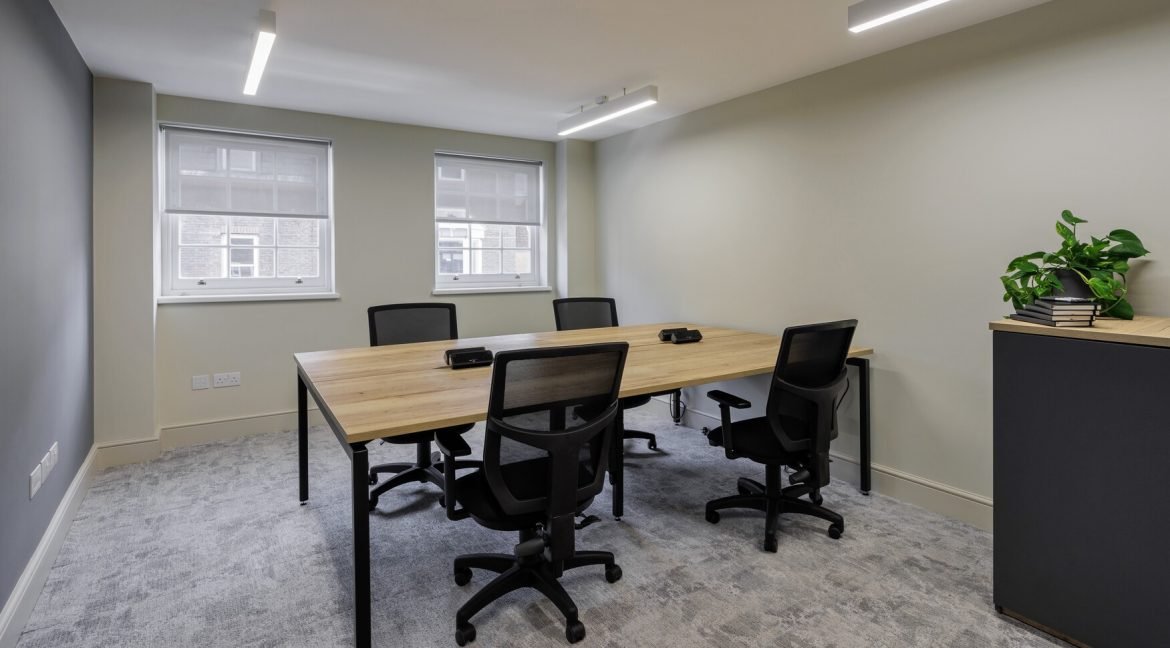 70 Borough High Street private office2