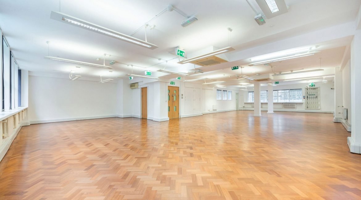 7-8 Market Place 4th floor