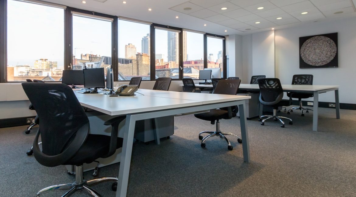 5 St Johns 12 Person Office